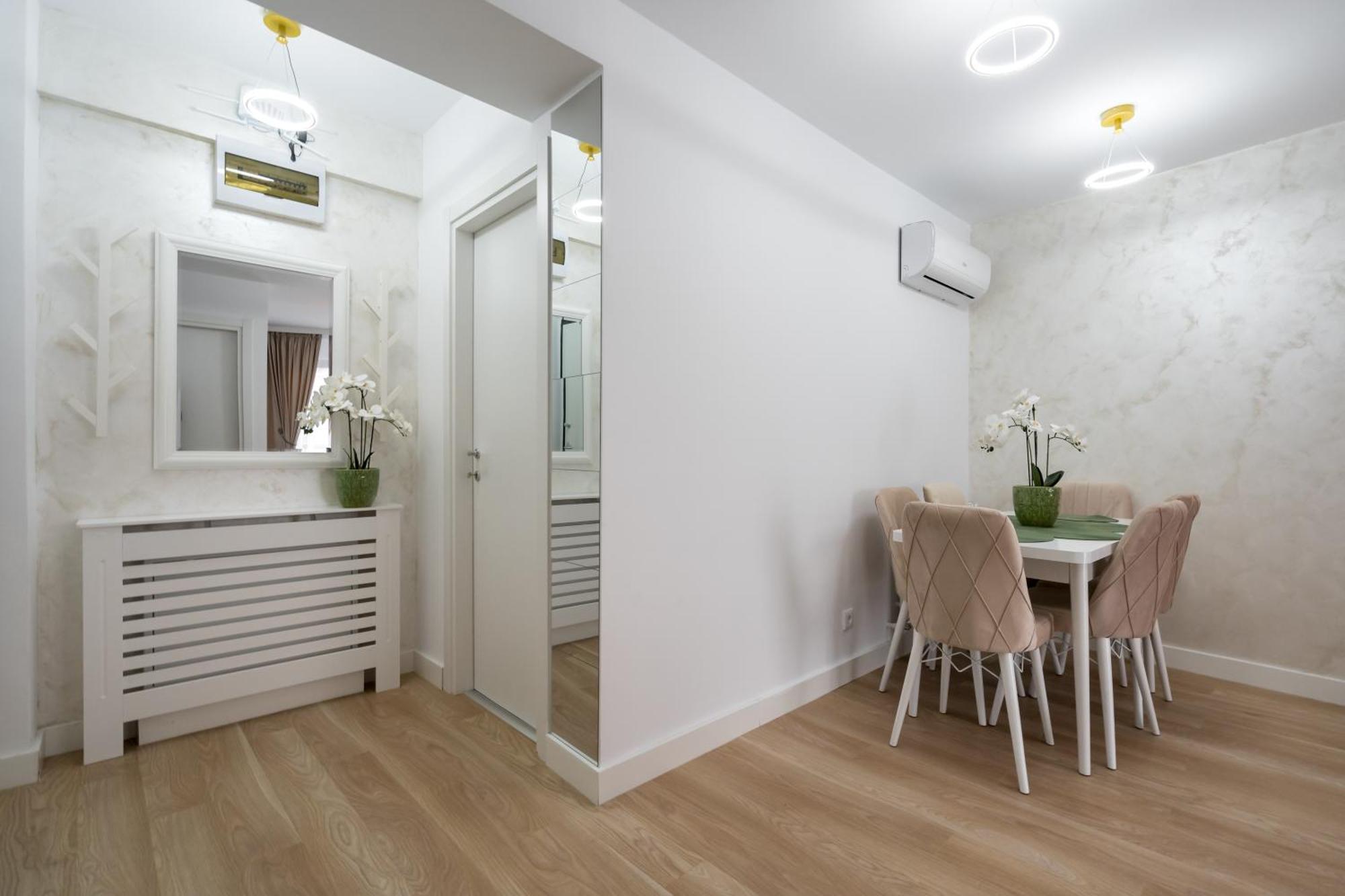 Era Herastrau Boutique بوخارست المظهر الخارجي الصورة